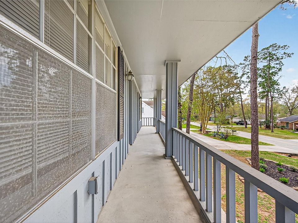 1st image of 26522 Hillside Dr