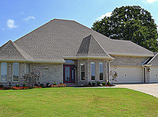 2412 Sharlene Cir, Van Buren, AR 72956