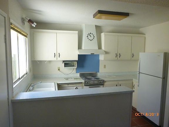 2nd image of 3184 E Club Cir E #10