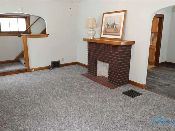 2948 Escott Ave, Toledo, OH 43614