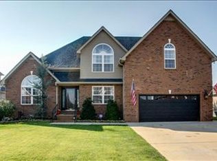 1335 Davy Crockett Dr, Murfreesboro, TN 37129