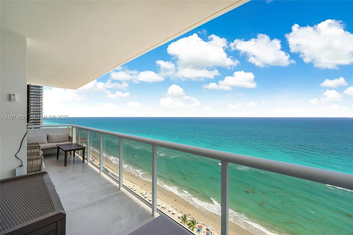 Building Photo - 3140 S Ocean Dr #2406