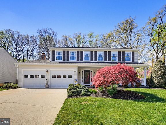 2nd image of 1017 Windmill Ln