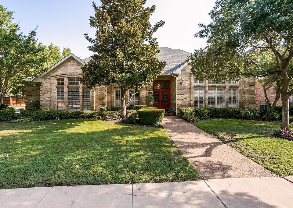 1st image of 3433 Louis Dr