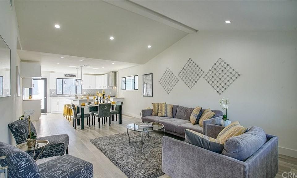 1st image of 15122 La Maida St #1