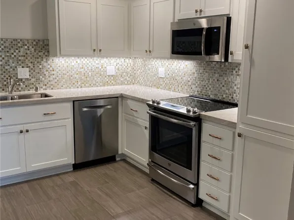 128 Yale Ave, Claremont, CA 91711