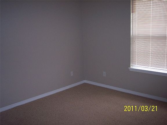 4th image of 471 E Lake Francis Dr