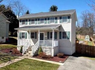 1535 Renton Rd, Pittsburgh, PA 15239