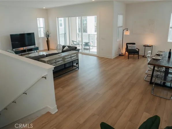 241 Proctor, Irvine, CA 92618