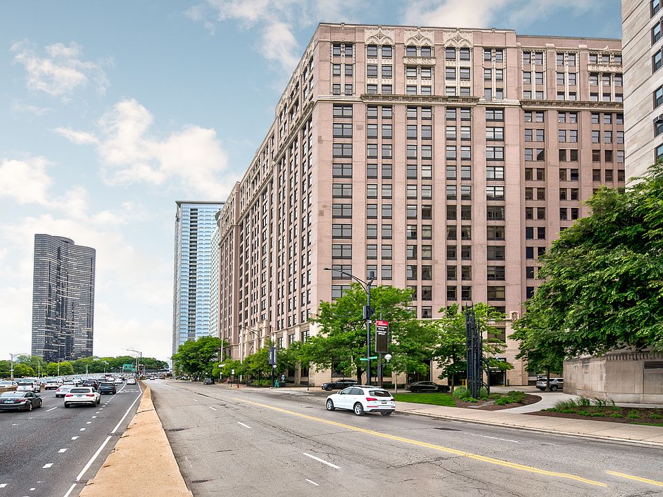 1st image of 680 N Lake Shore Dr APT 607