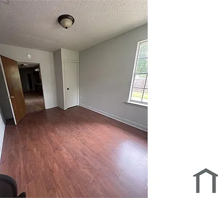 4845 Wells St — Photo 2
