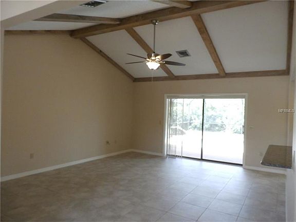 5th image of 7082 Sunnybrook Blvd