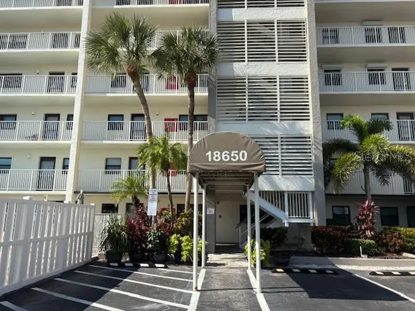 18650 Gulf Blvd APT 203, Indian Shores, FL 33785