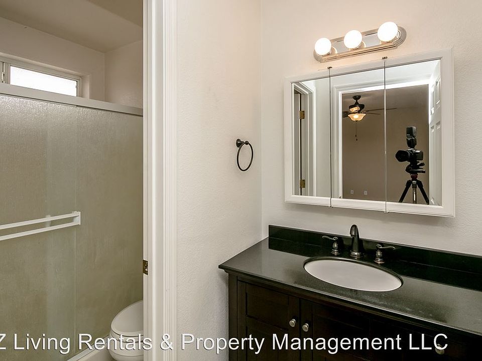 1st image of 2651 Tonto Dr Unit 102