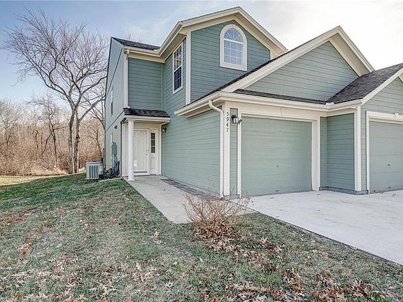 2nd image of 5947 NE Moonstone Dr