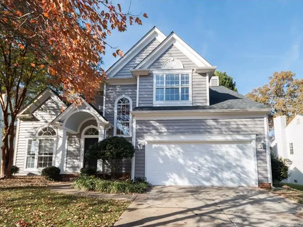 4230 Beauvista Dr, Charlotte, NC 28269