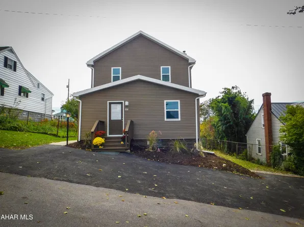 506 Ash St, Altoona, PA 16602