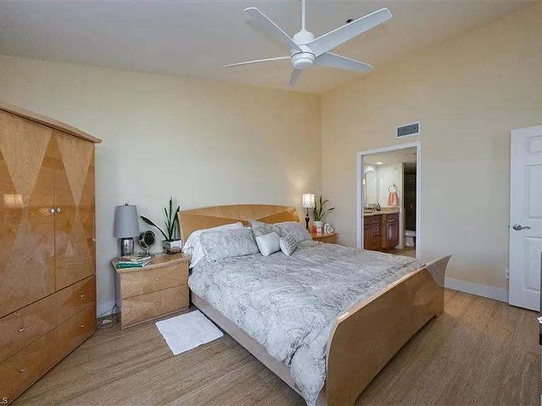4130 Bayhead Dr #301 — Photo 15