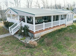 208 Camp Green Shores Rd, Mc Daniels, KY