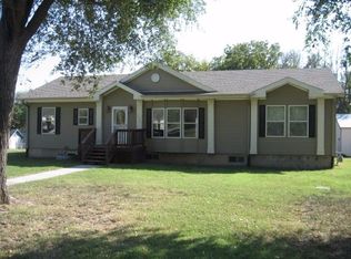 2334 W Detroit St, Abilene, KS 67410