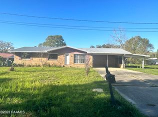 210 W 10th St, Carencro, LA 70548