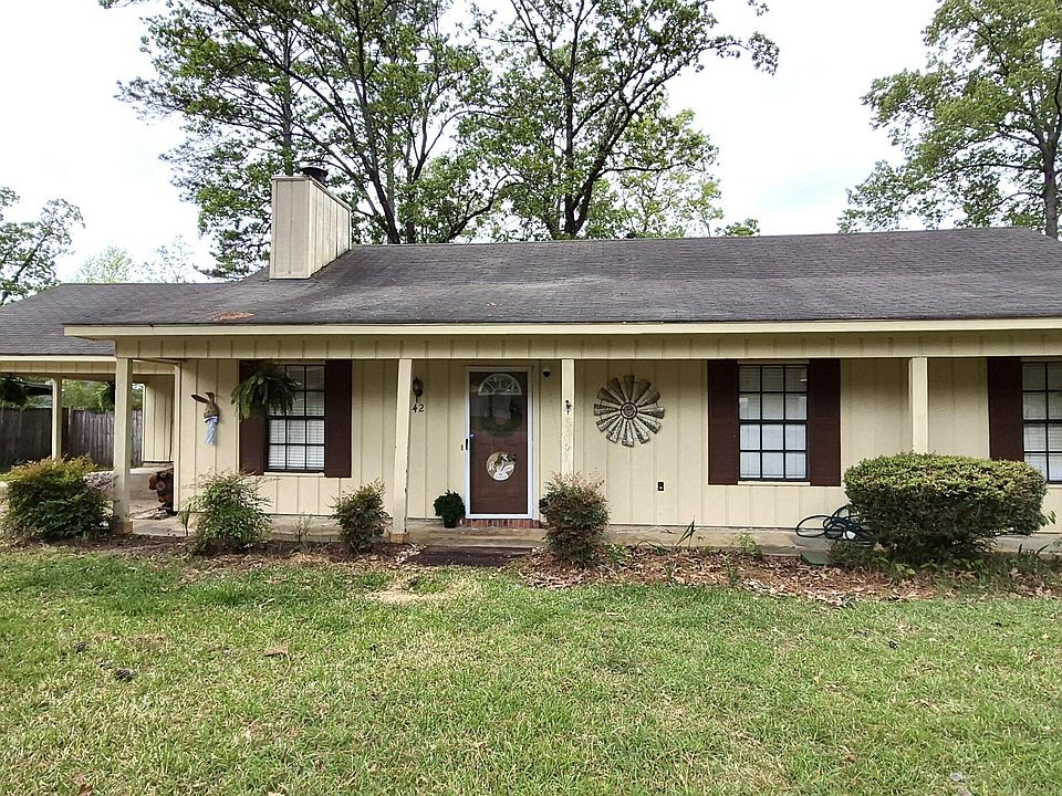 1st image of 142 Plum Tree Rd