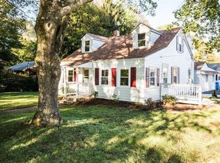 30 Mohawk St, Cumberland, RI 02864