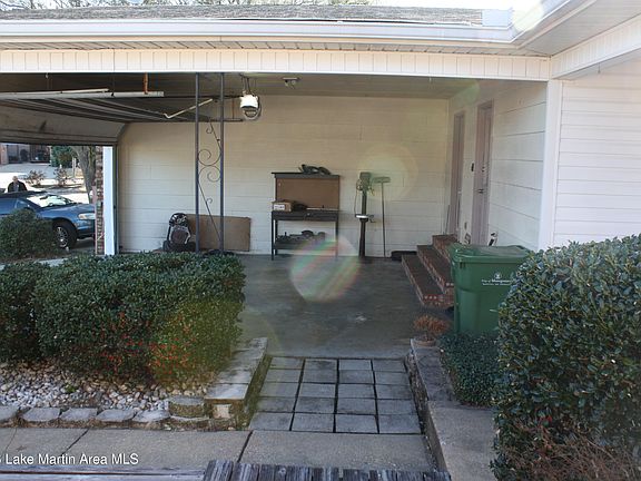 2nd image of 6004 Nora Pl