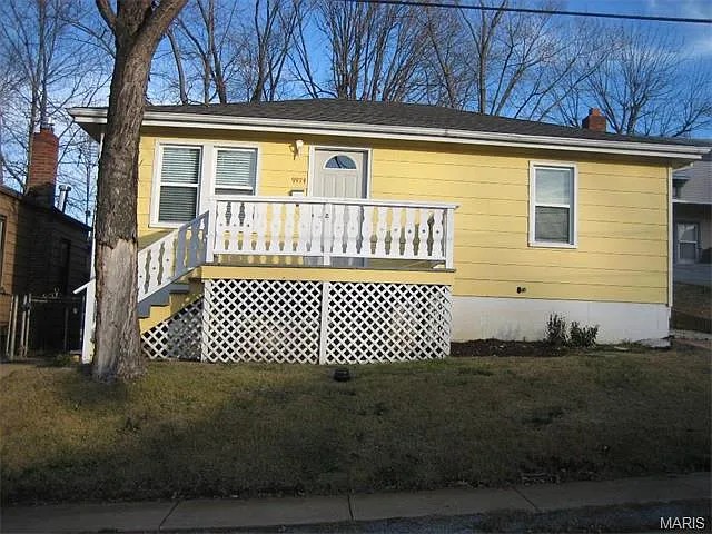 9974 Lark Ave photo 1