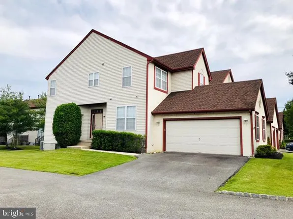 1081 Chanticleer, Cherry Hill, NJ 08003