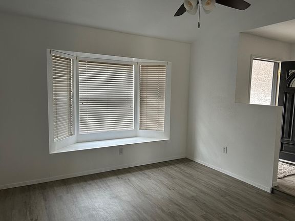 3rd image of 1609 E Garnet Ave