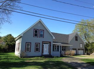 54 Pleasant St, Colebrook, NH 03576