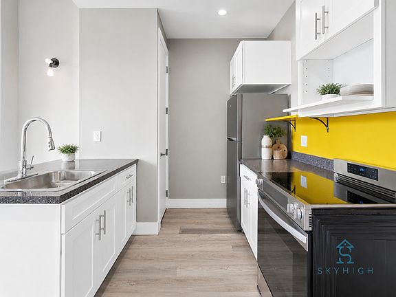 4th image of 641 E 28th St #3L