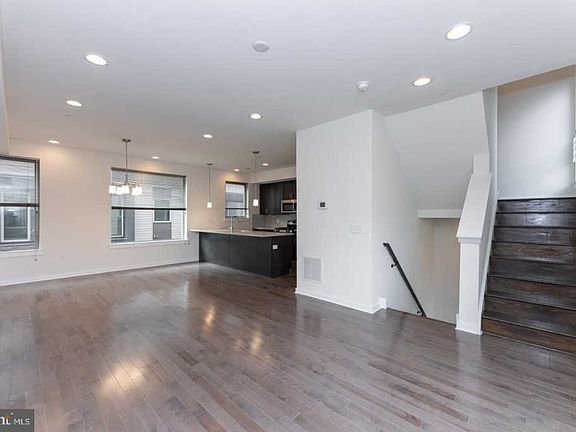 5th image of 2126 Kensington Ave Lot 32