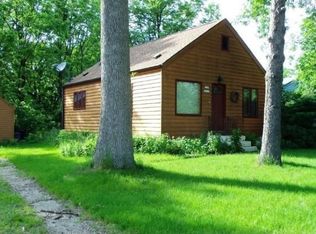 W184S6613 Jewel Crest Dr, Muskego, WI 53150
