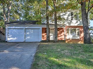 424 Hackberry Dr, Decatur, IL 62521