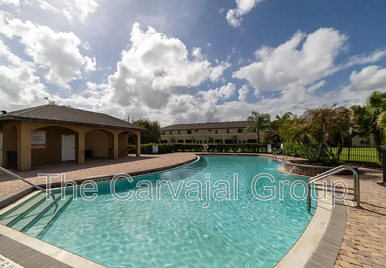 2210 Seven Oaks Dr — Photo 49
