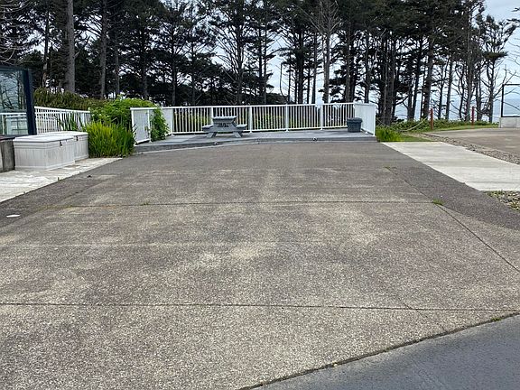 5th image of 6225 N Coast Hwy Lot 29