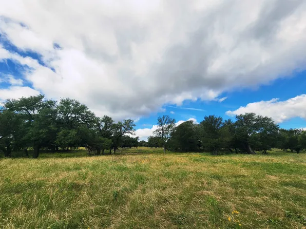 290 CR 409, Cherokee, TX 76832