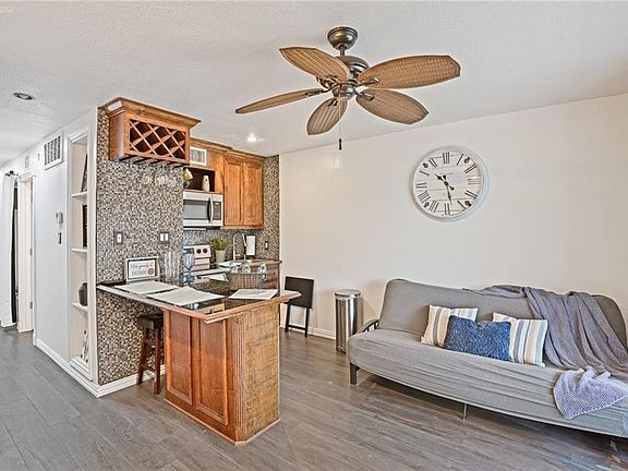 2nd image of 3938 Surfside Blvd Unit 3245