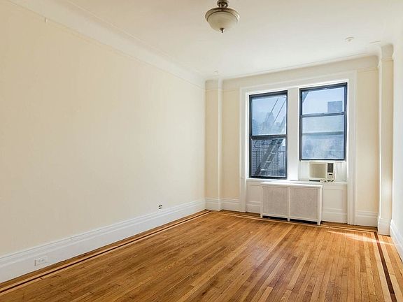 5th image of 260 W 72nd St APT 12D