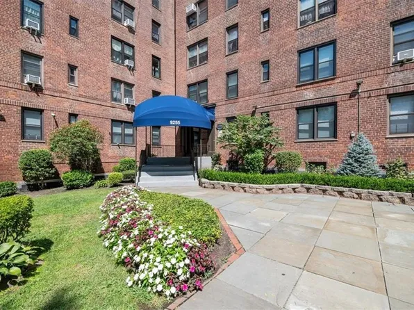 9255 Shore Rd APT 3C, Brooklyn, NY 11209