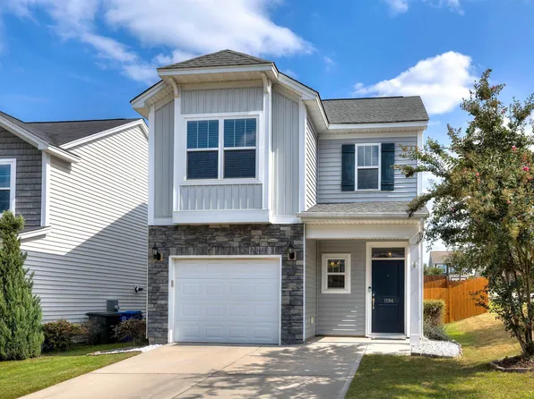 1194 Coopers Ridge Ln, Elgin, SC 29045