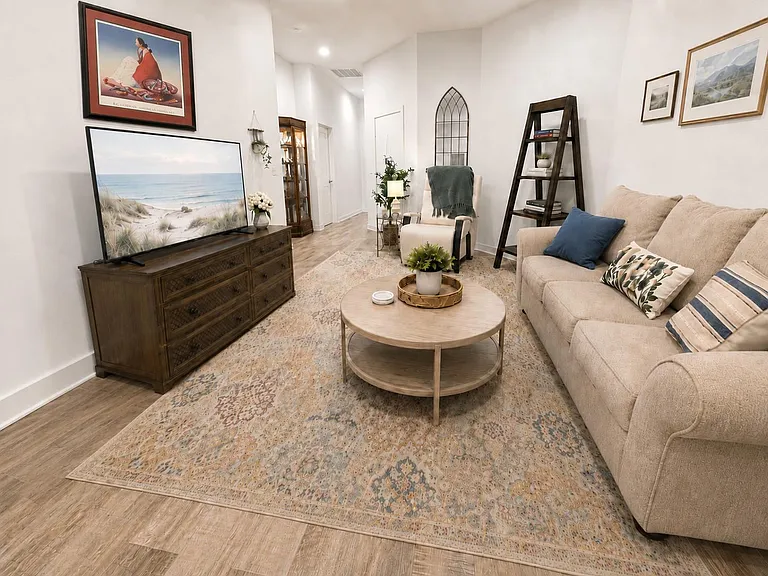 6030 Mount Bonnell Cv #DOWNSTAIRS — Photo 5