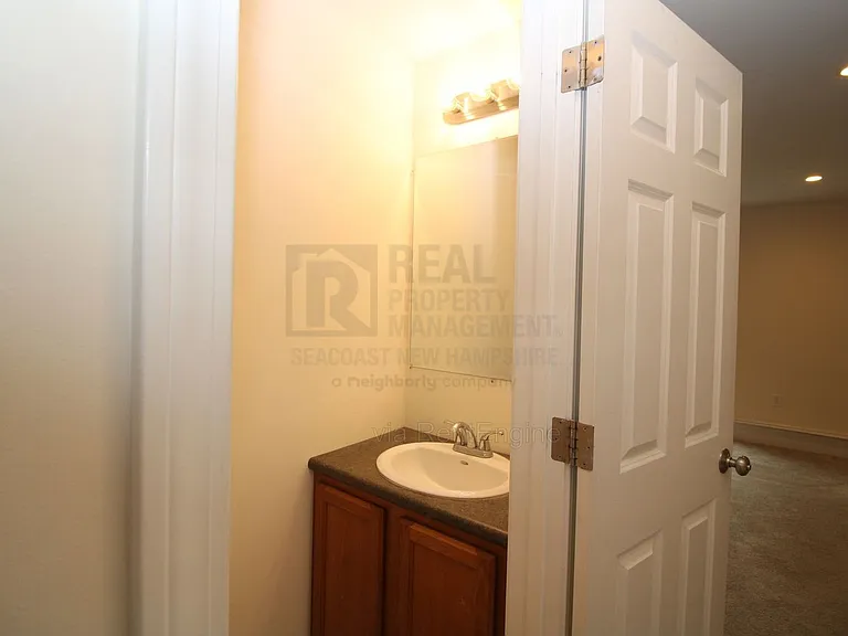 4 Waverly Dr — Photo 8