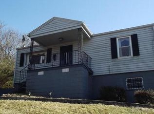 1712 NW Reynolds St, Knoxville, TN 37921