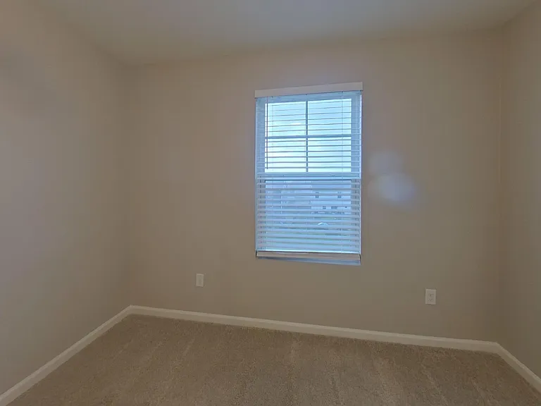 1076 Crescent Moon Loop — Photo 12