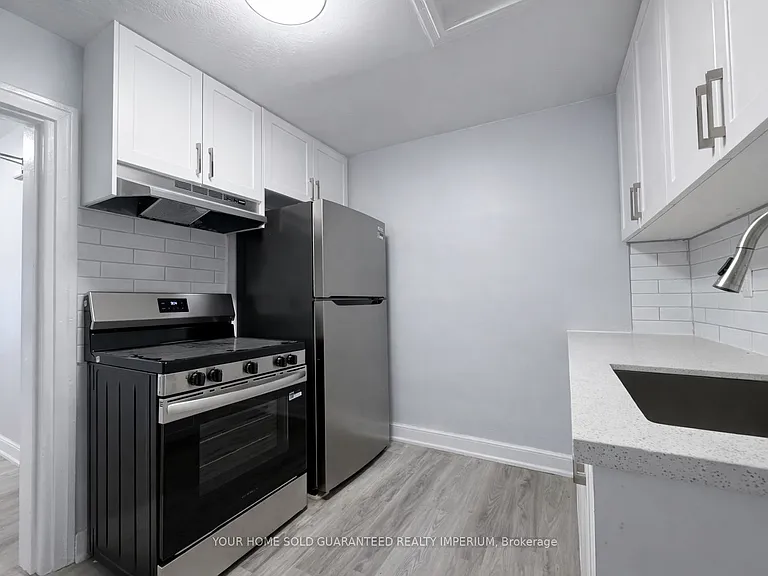 33 Ontario St #6 — Photo 1
