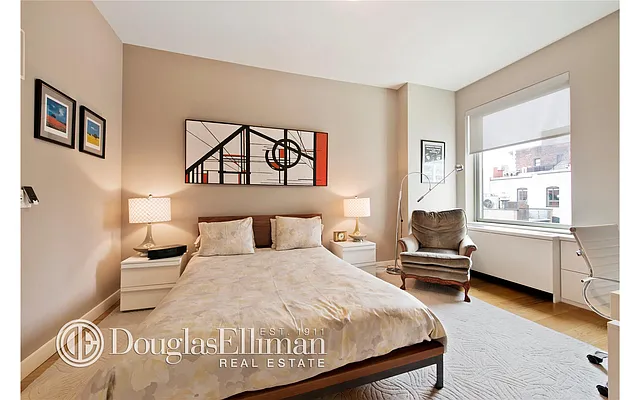 Sold by Douglas Elliman | media 14