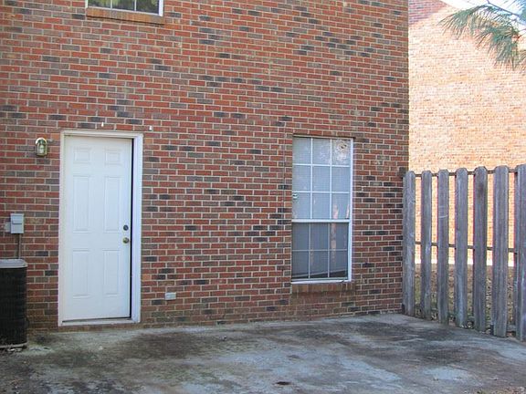5th image of 1905 Old Russellville Pike APT Q